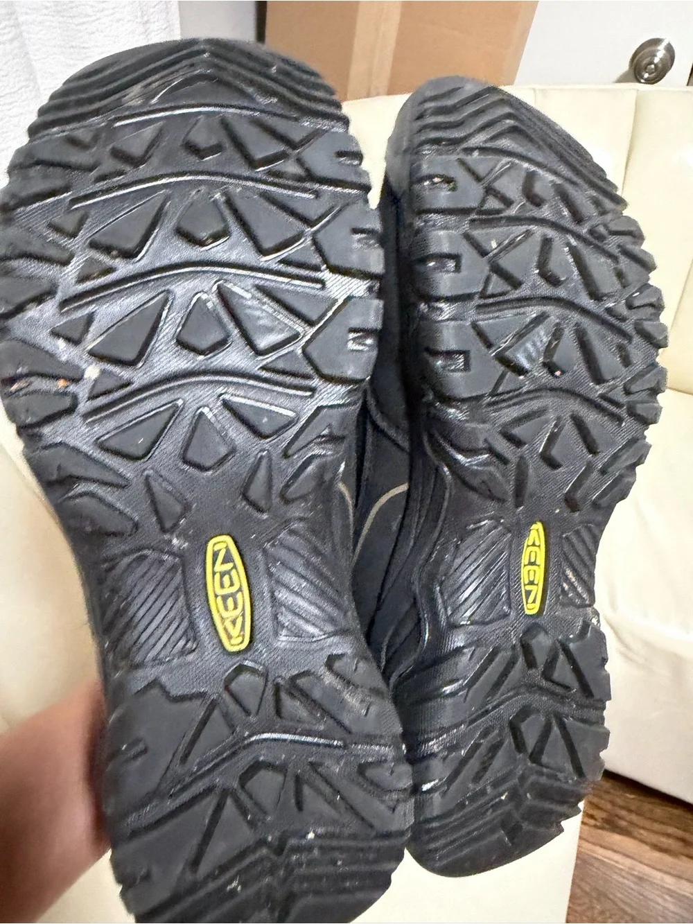 Keen sturdy men’s